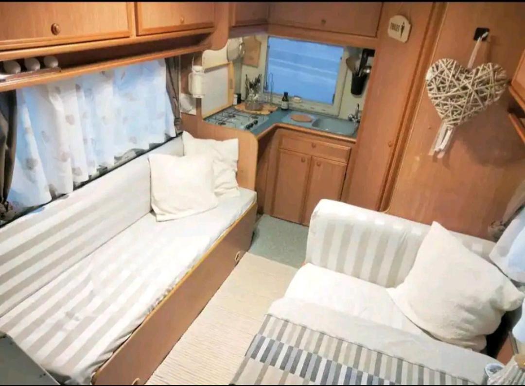 Camping Sweet Camper *
